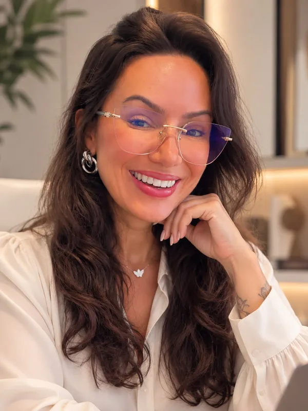 Professor(a) Taísa Steter